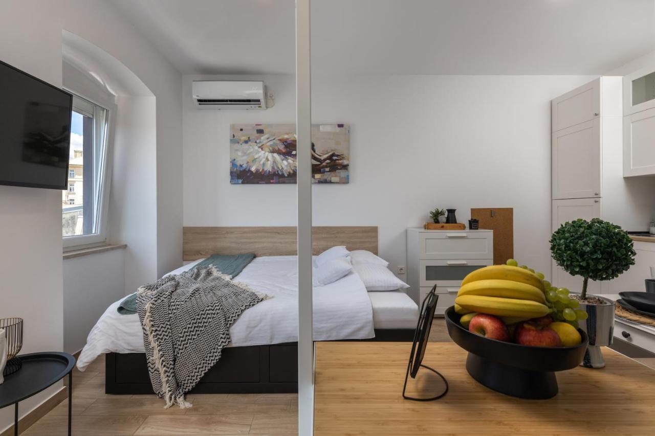 Agostini - Self Check-In Studios - Free Gated Parking On Site Rijeka Exteriér fotografie